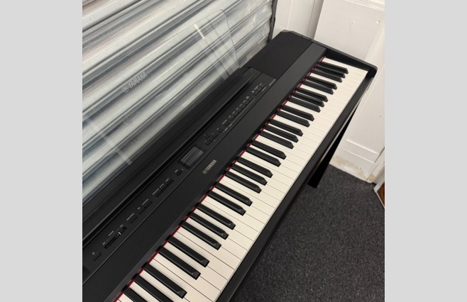 Yamaha P-525 Home Stand Digital Piano | Satin Black Finish | UK Delivery In Days | Warranty | P/X | Finance Options | Includes Stool, Headphones | Used | Serial Number BCBM01033 - Image 7
